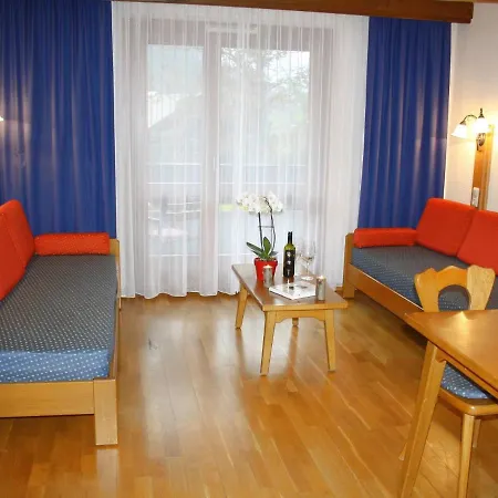 Διαμέρισμα In With Playroom Balcony *